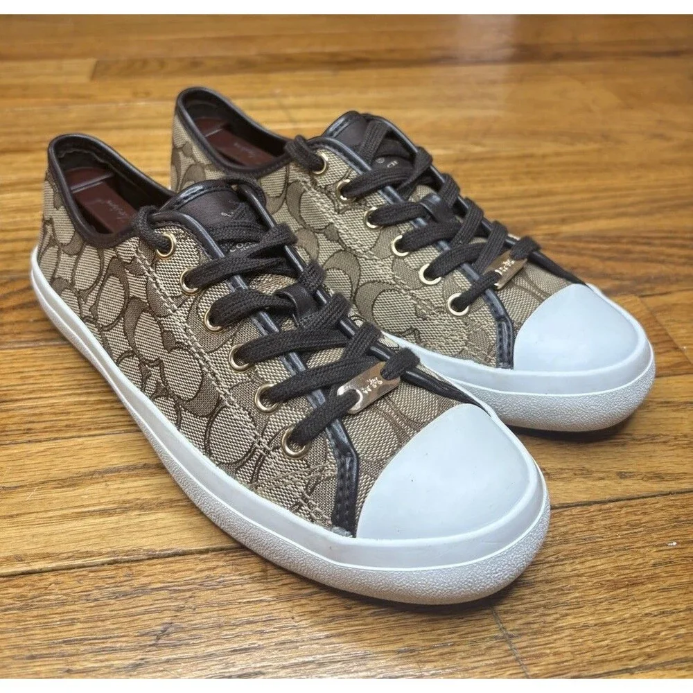 Coach Empire Signature Canvas Women’s Sneaker Size 8 Monogram C Low Top Y2K